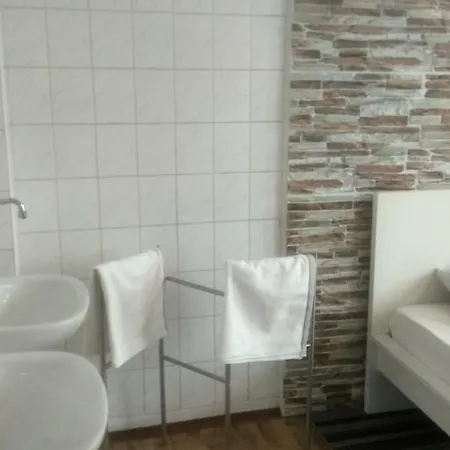 Kartell Bed & Breakfast